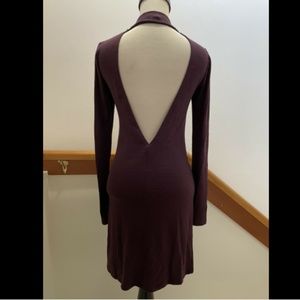 WILFRED FREE ARITZIA OPEN BACK DRESS XS (0 2) PLUM